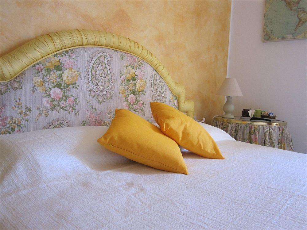 Hotel Ristorante Il Caminetto Diano Marina Zewnętrze zdjęcie