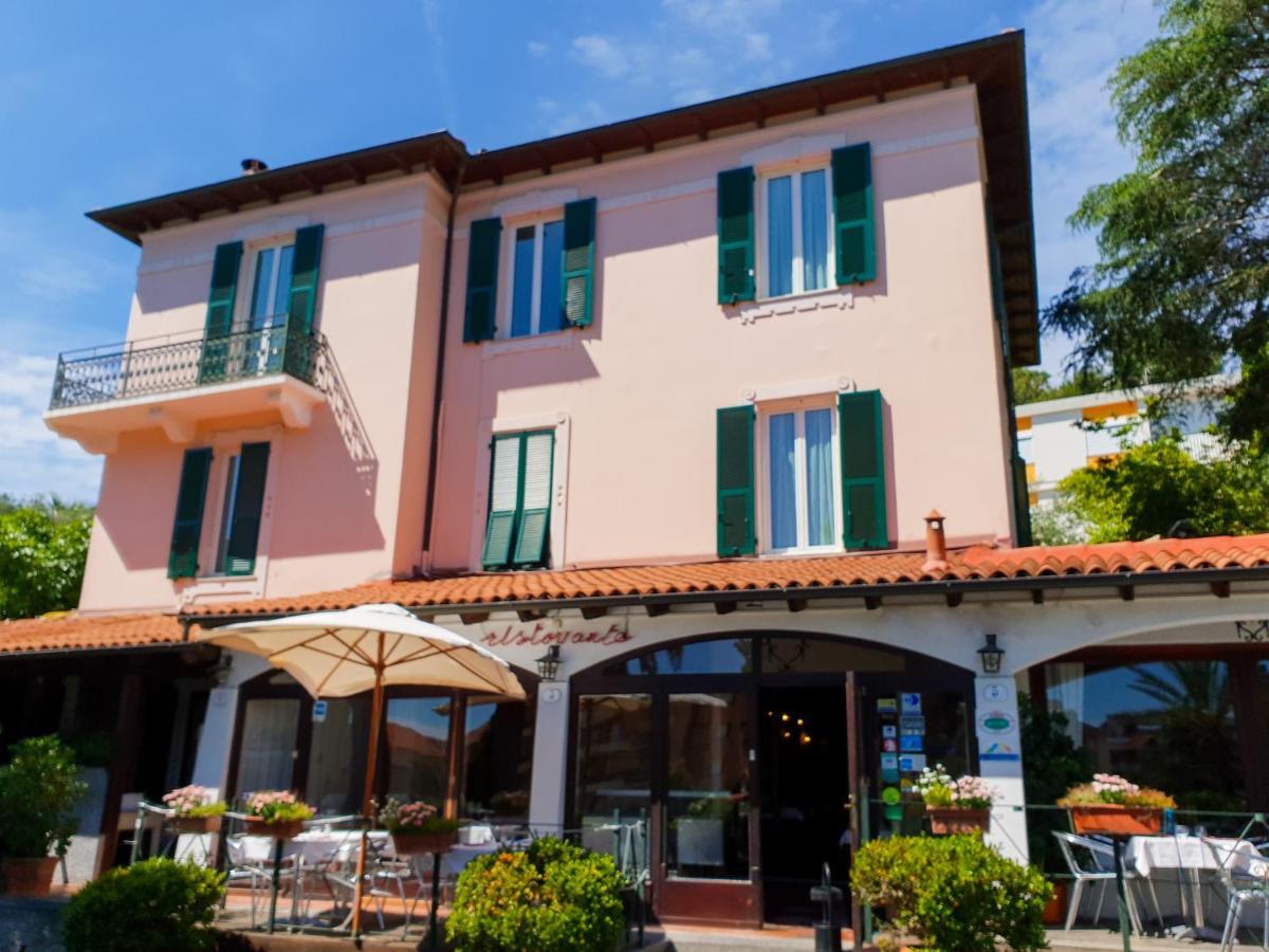 Hotel Ristorante Il Caminetto Diano Marina Zewnętrze zdjęcie
